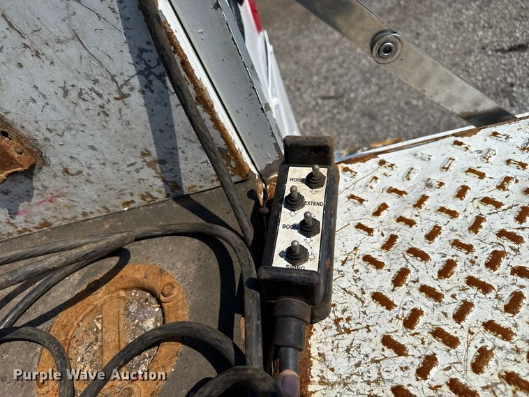 image for item EG6095 2007 Ford F550 Super Duty utility / service truck