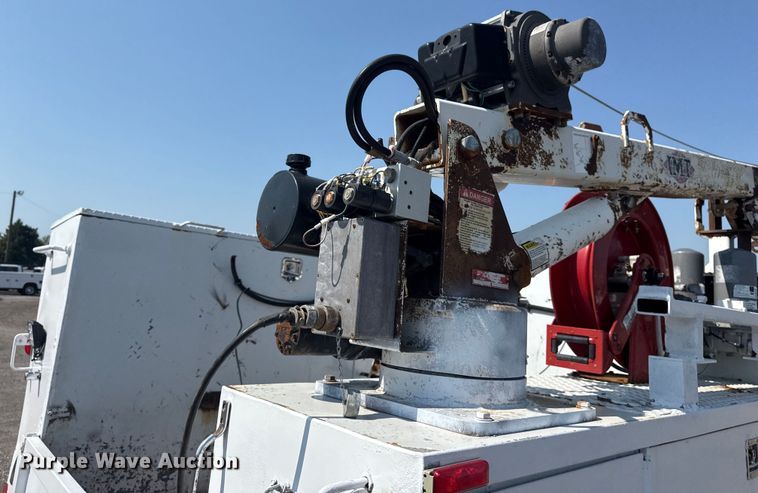 image for item EG6095 2007 Ford F550 Super Duty utility / service truck