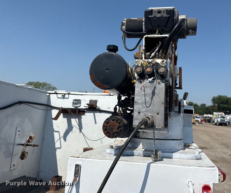 image for item EG6095 2007 Ford F550 Super Duty utility / service truck