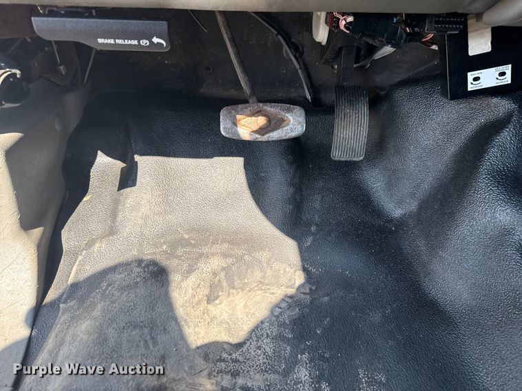 image for item EG6095 2007 Ford F550 Super Duty utility / service truck