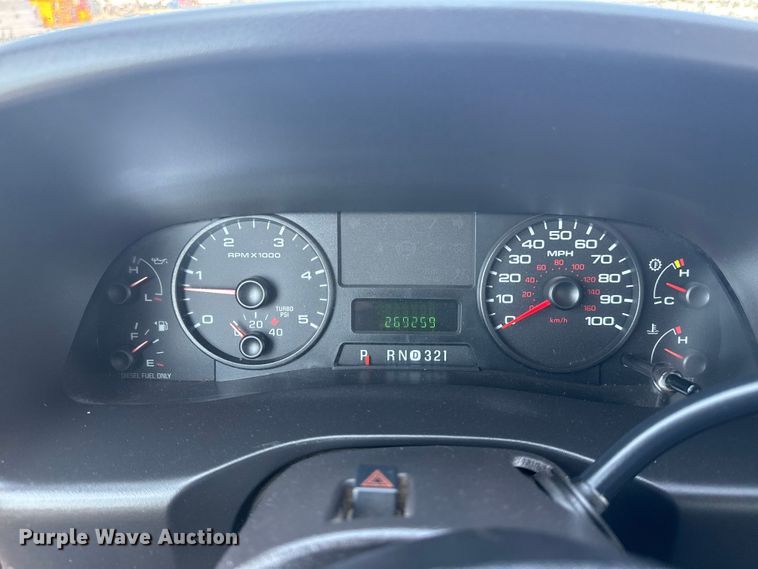image for item EG6095 2007 Ford F550 Super Duty utility / service truck