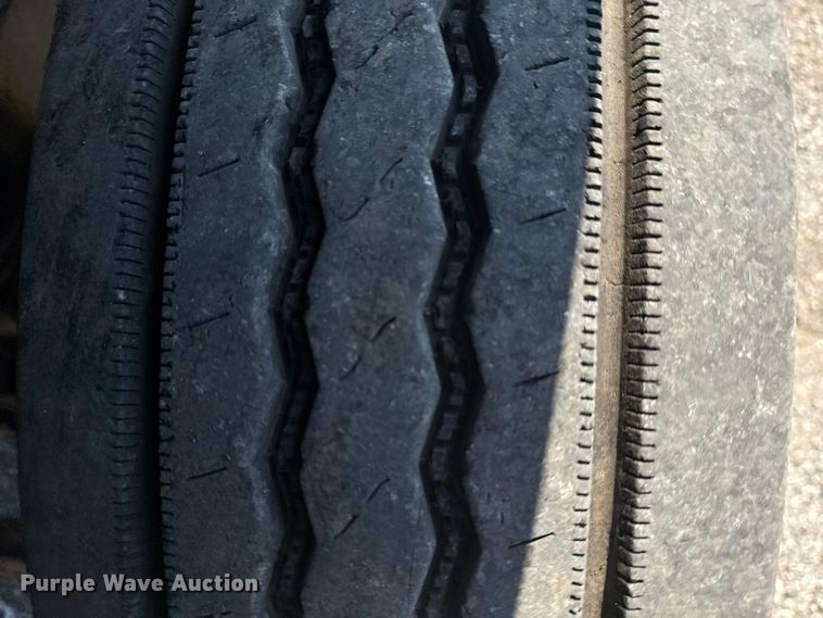 image for item EG6095 2007 Ford F550 Super Duty utility / service truck