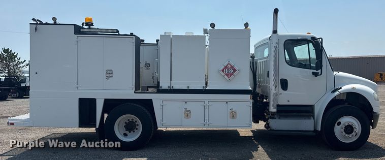 image for item EG6110 2013 Freightliner Business Class M2 fuel / lube truck