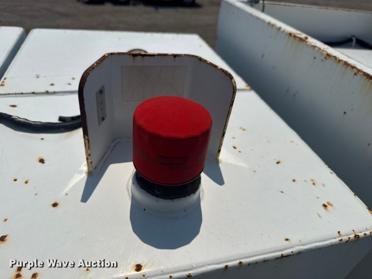 image for item EG6110 2013 Freightliner Business Class M2 fuel / lube truck