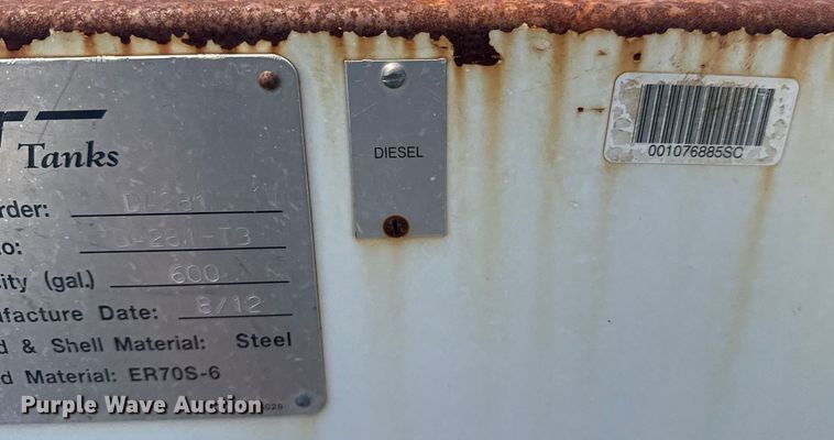 image for item EG6110 2013 Freightliner Business Class M2 fuel / lube truck