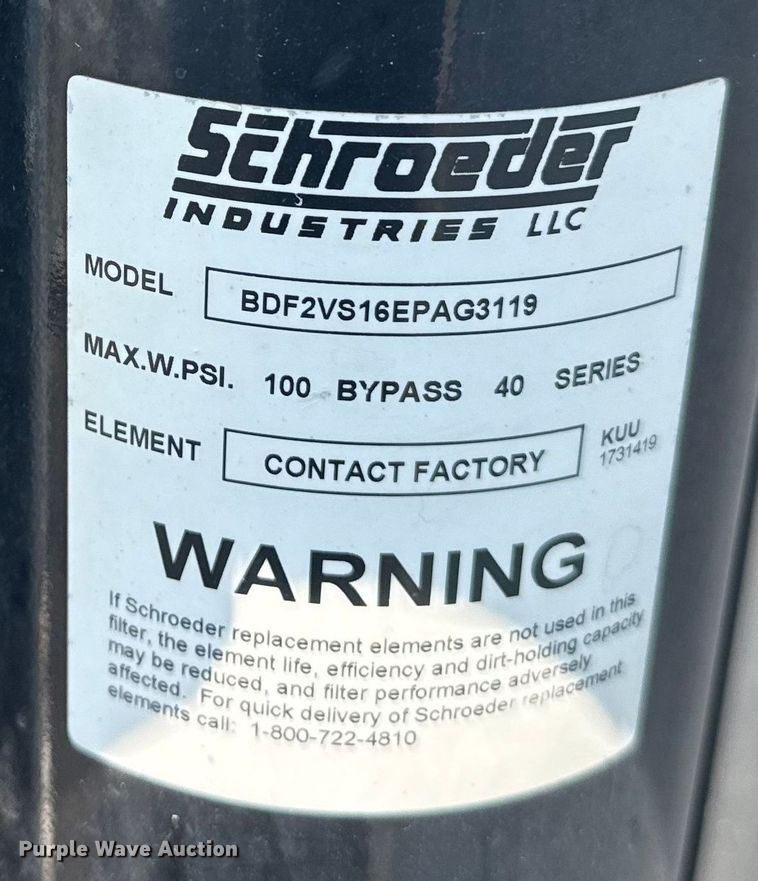 image for item EG6110 2013 Freightliner Business Class M2 fuel / lube truck