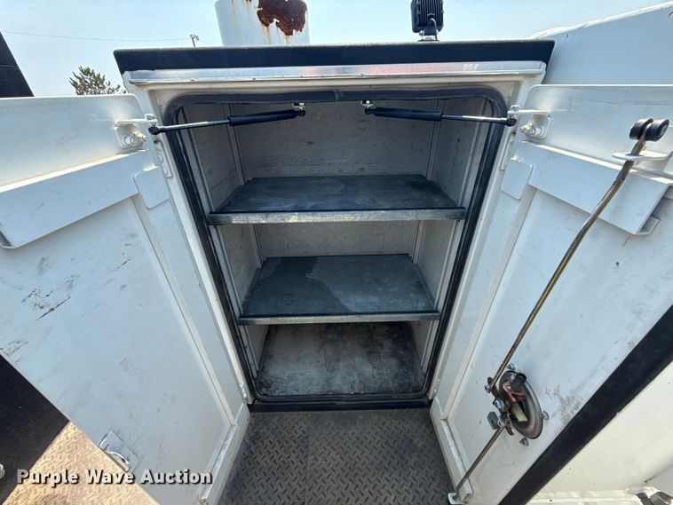 image for item EG6110 2013 Freightliner Business Class M2 fuel / lube truck