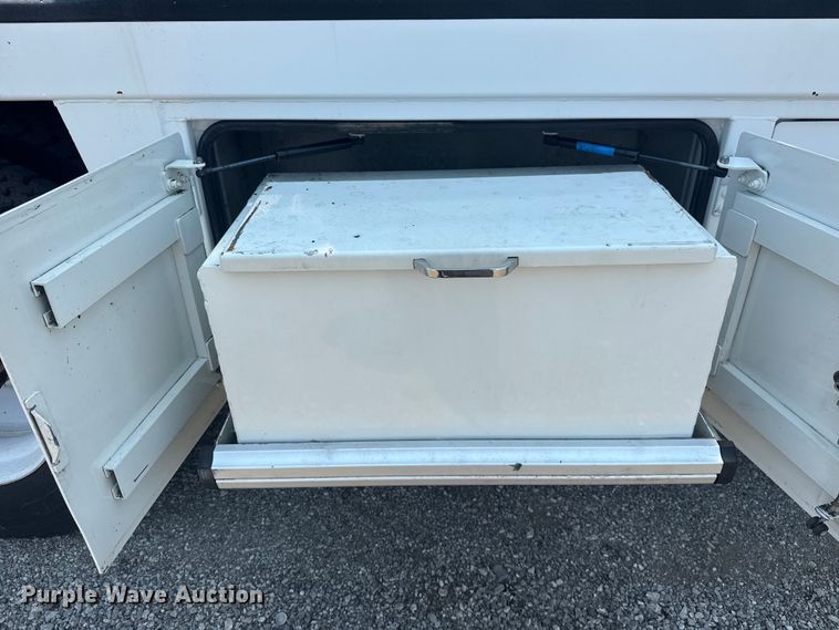 image for item EG6110 2013 Freightliner Business Class M2 fuel / lube truck