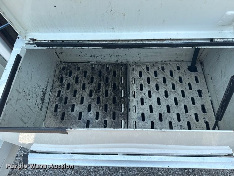 image for item EG6110 2013 Freightliner Business Class M2 fuel / lube truck