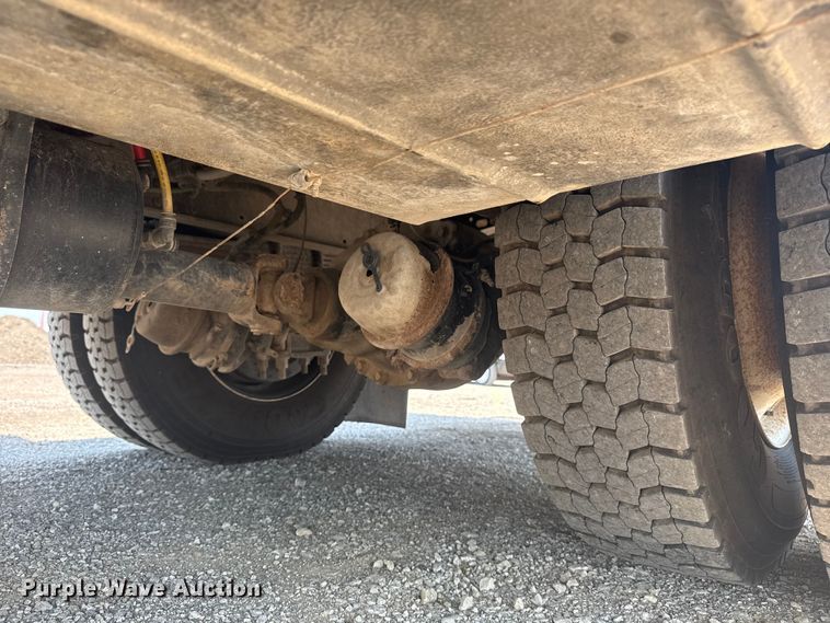 image for item EG6110 2013 Freightliner Business Class M2 fuel / lube truck