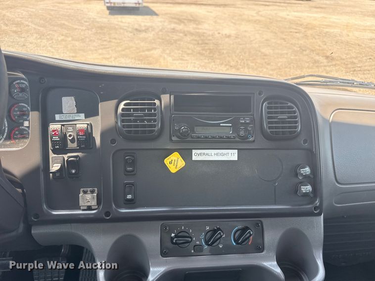 image for item EG6110 2013 Freightliner Business Class M2 fuel / lube truck