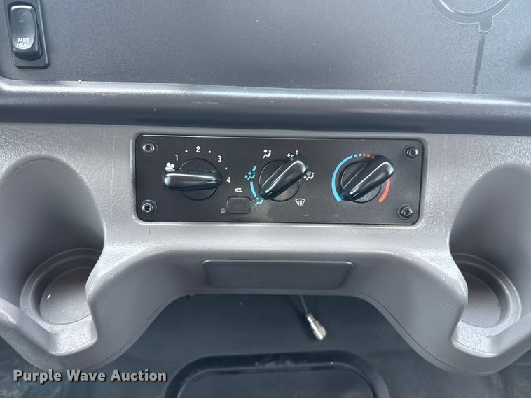 image for item EG6110 2013 Freightliner Business Class M2 fuel / lube truck