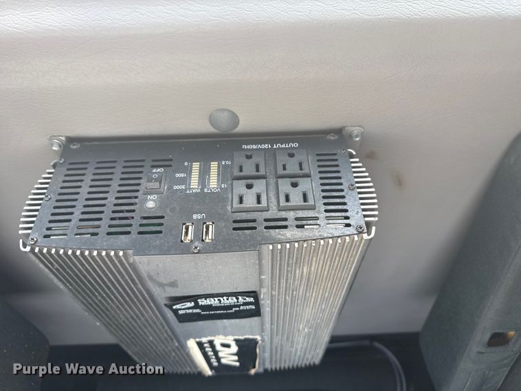 image for item EG6110 2013 Freightliner Business Class M2 fuel / lube truck