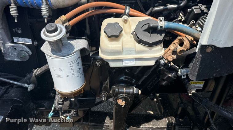 image for item EG6110 2013 Freightliner Business Class M2 fuel / lube truck