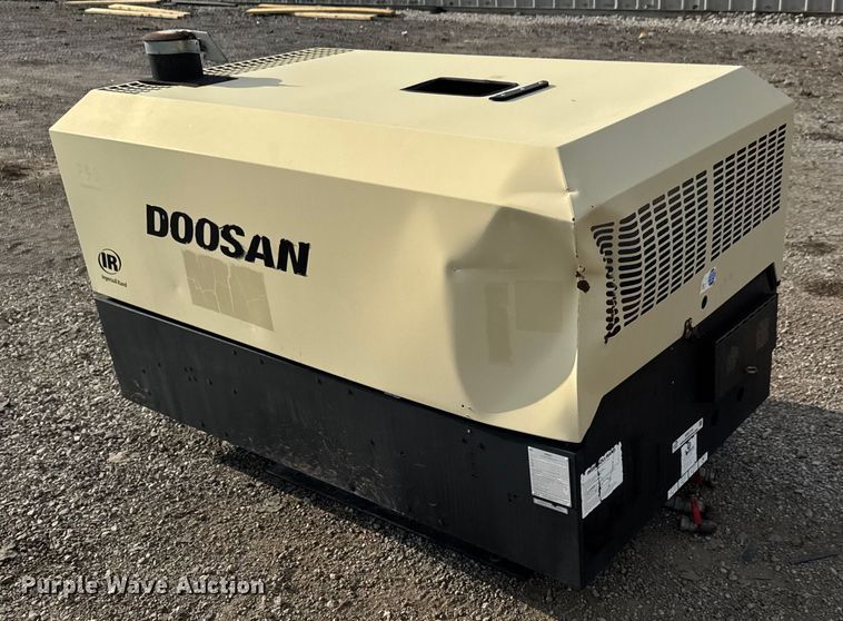 image for item EG6115 2012 Doosan P90BWIRU air compressor