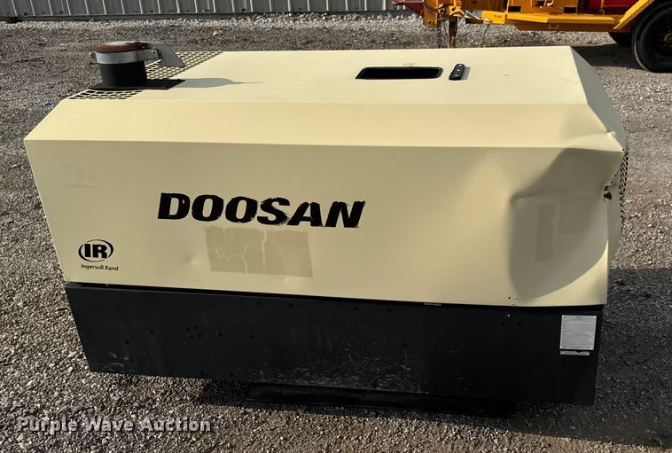 image for item EG6115 2012 Doosan P90BWIRU air compressor
