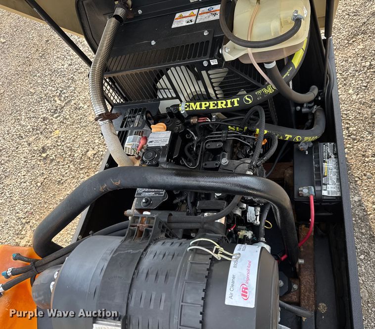 image for item EG6115 2012 Doosan P90BWIRU air compressor