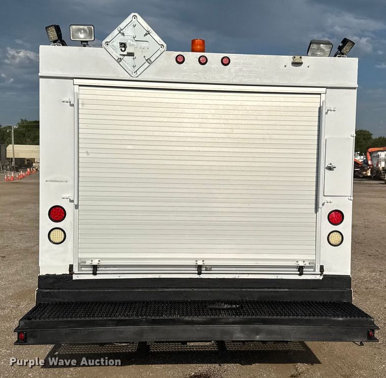 image for item EG6117 2007 Sterling Acterra fuel / lube truck