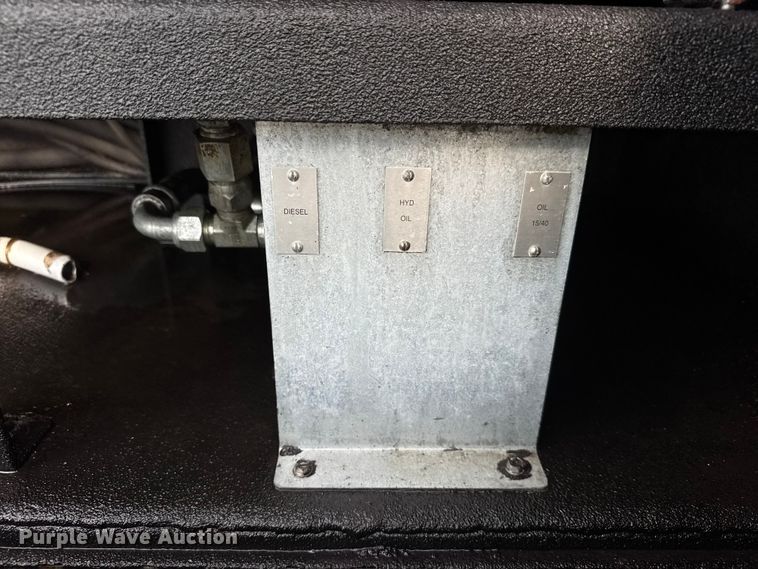 image for item EG6117 2007 Sterling Acterra fuel / lube truck