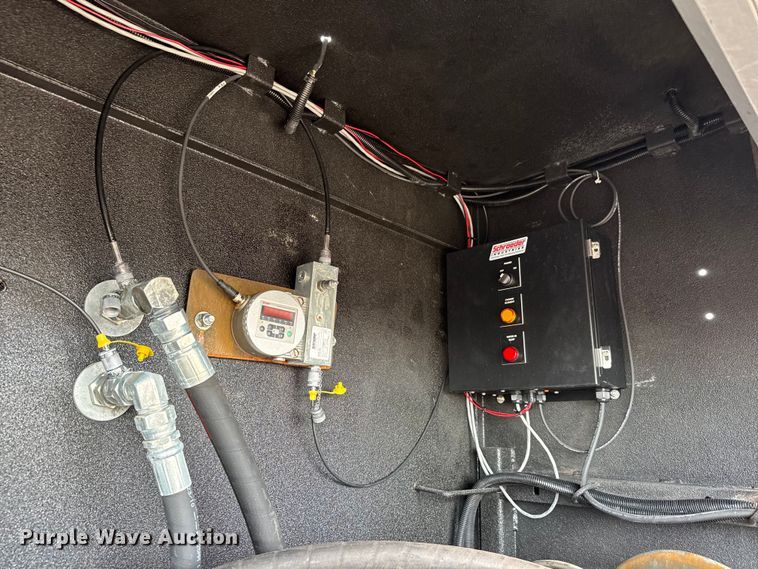 image for item EG6117 2007 Sterling Acterra fuel / lube truck