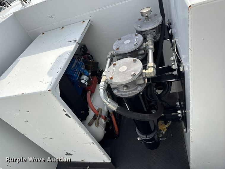 image for item EG6117 2007 Sterling Acterra fuel / lube truck