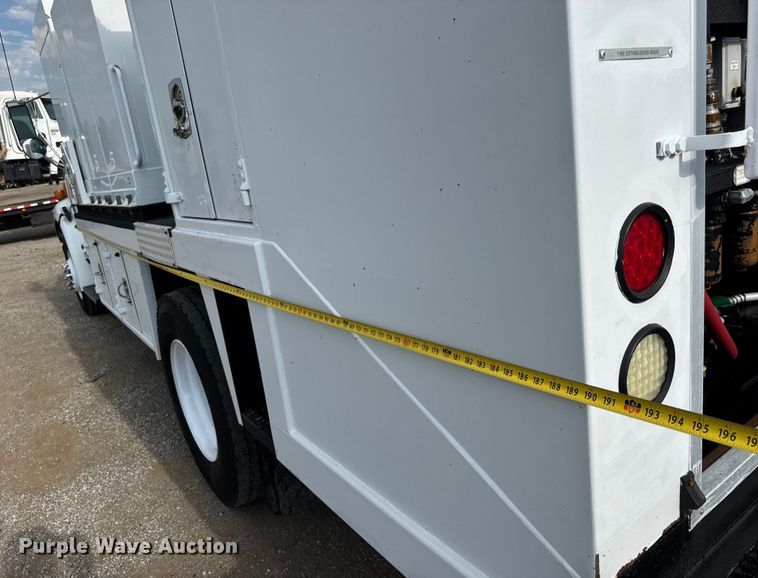 image for item EG6117 2007 Sterling Acterra fuel / lube truck