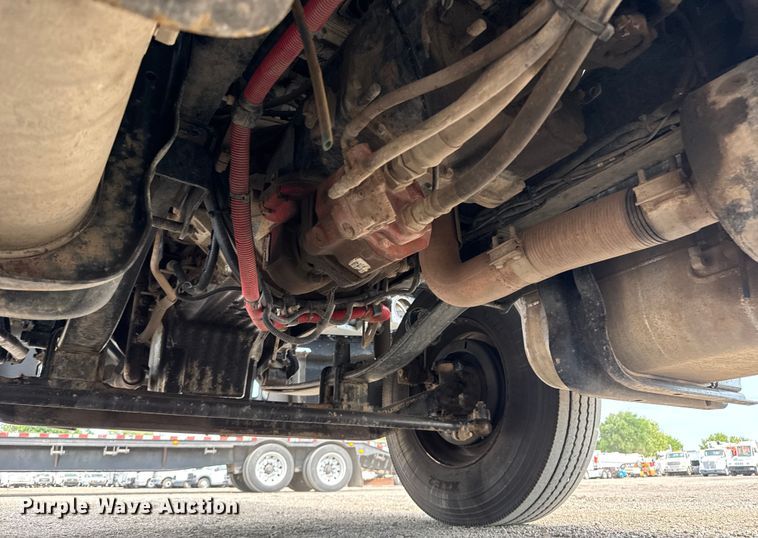 image for item EG6117 2007 Sterling Acterra fuel / lube truck