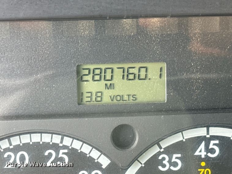 image for item EG6117 2007 Sterling Acterra fuel / lube truck