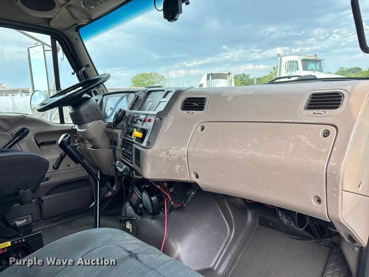 image for item EG6117 2007 Sterling Acterra fuel / lube truck