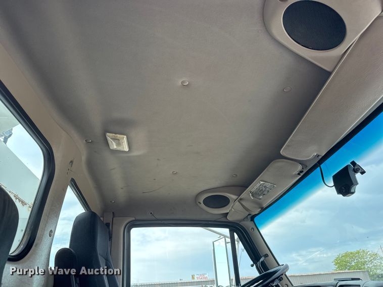 image for item EG6117 2007 Sterling Acterra fuel / lube truck