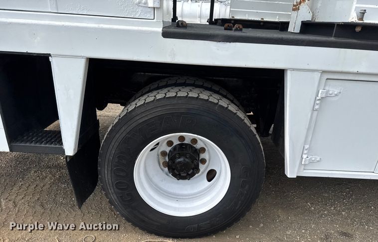 image for item EG6117 2007 Sterling Acterra fuel / lube truck