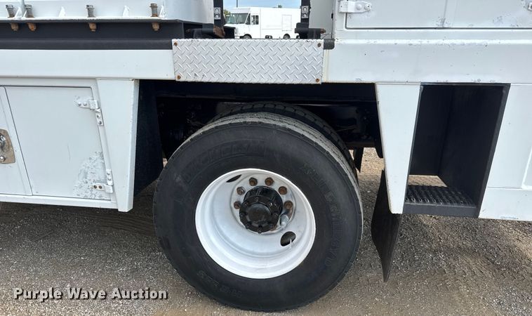 image for item EG6117 2007 Sterling Acterra fuel / lube truck