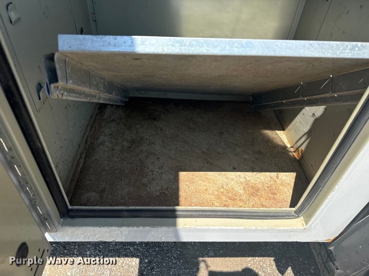 image for item EG6124 2013 Ford F650 Super Duty utility / service truck