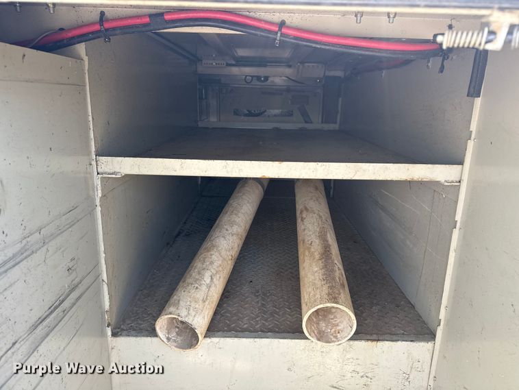 image for item EG6124 2013 Ford F650 Super Duty utility / service truck