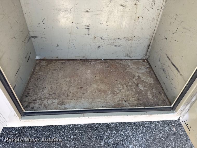 image for item EG6124 2013 Ford F650 Super Duty utility / service truck