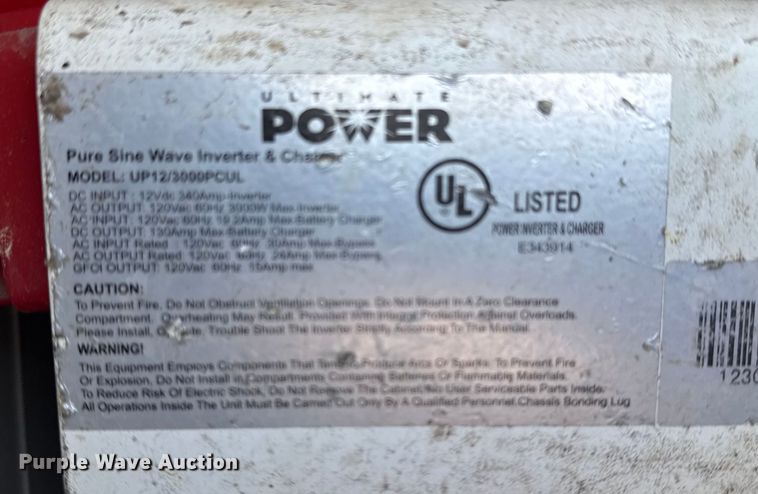 image for item EG6124 2013 Ford F650 Super Duty utility / service truck