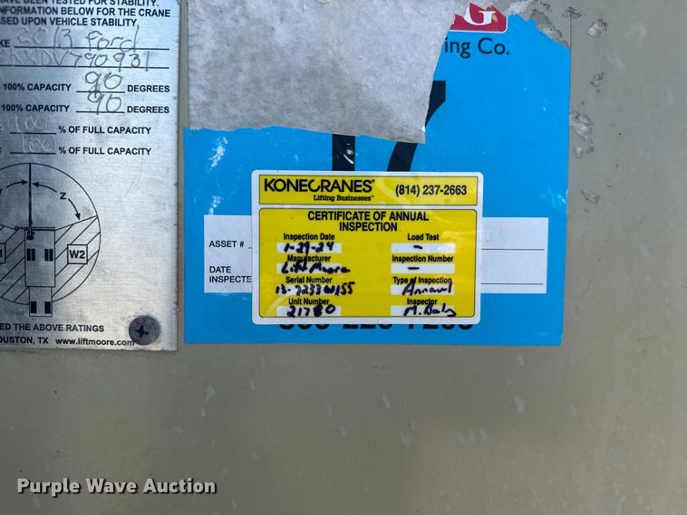 image for item EG6124 2013 Ford F650 Super Duty utility / service truck