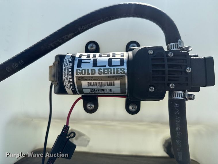 image for item EG6124 2013 Ford F650 Super Duty utility / service truck