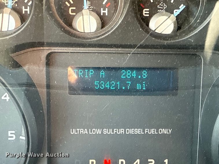 image for item EG6124 2013 Ford F650 Super Duty utility / service truck