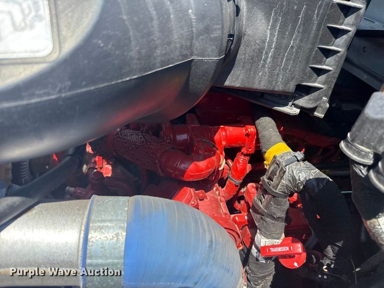 image for item EG6124 2013 Ford F650 Super Duty utility / service truck