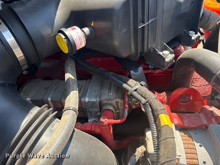 image for item EG6124 2013 Ford F650 Super Duty utility / service truck