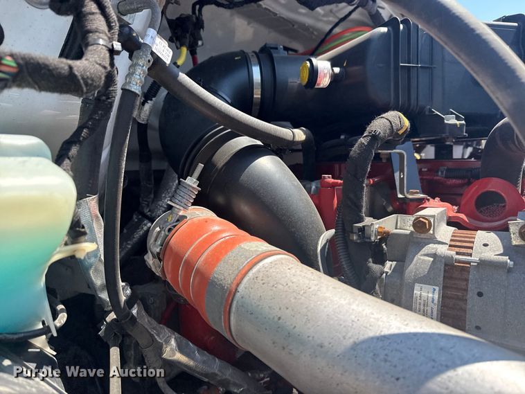 image for item EG6124 2013 Ford F650 Super Duty utility / service truck