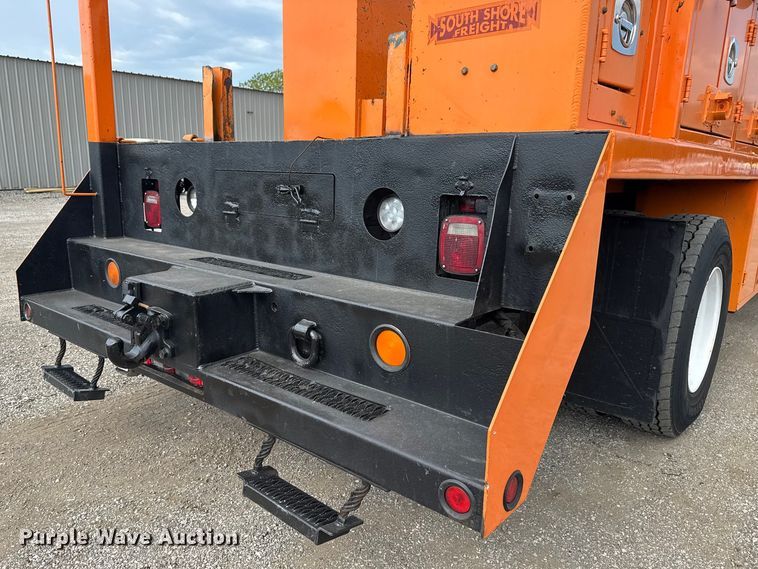 image for item EG6127 2011 International 4400 utility / service truck