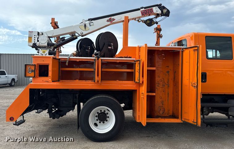 image for item EG6127 2011 International 4400 utility / service truck