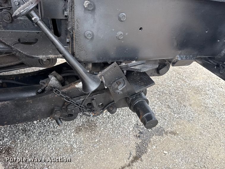 image for item EG6127 2011 International 4400 utility / service truck