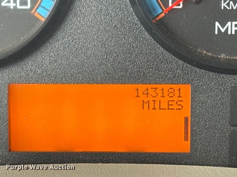 image for item EG6127 2011 International 4400 utility / service truck