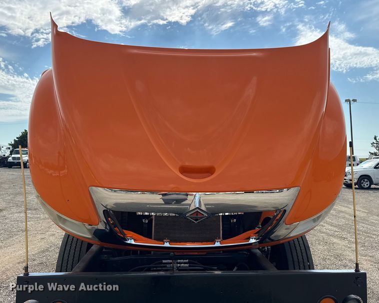 image for item EG6127 2011 International 4400 utility / service truck