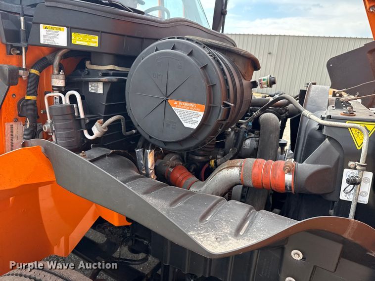 image for item EG6127 2011 International 4400 utility / service truck