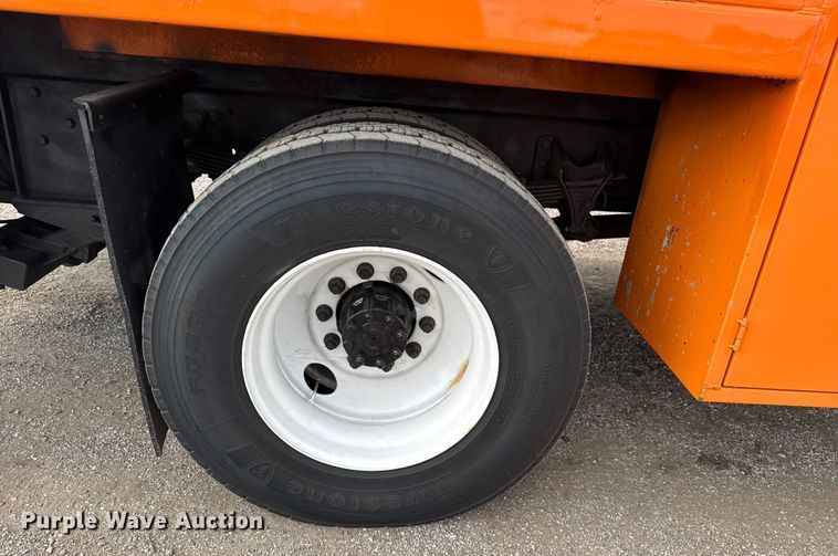 image for item EG6127 2011 International 4400 utility / service truck