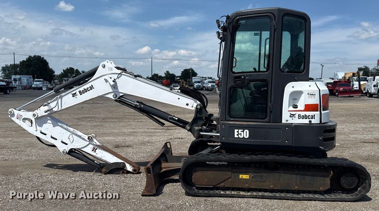 image for item EG6139 2016 Bobcat E50 mini excavator